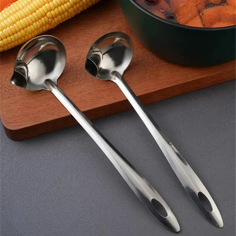 Oil separator spoon